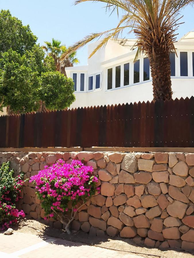 Guest House "Villa Klara Eilat" Heated Pool And Sauna All Year Round Bagian luar foto